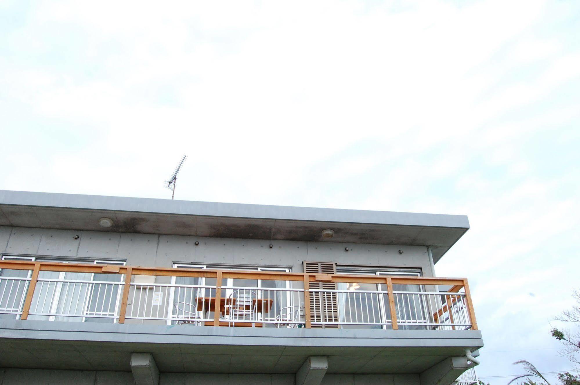 Yukurinaresort Okinawa Ocean Terrace Motobu Esterno foto