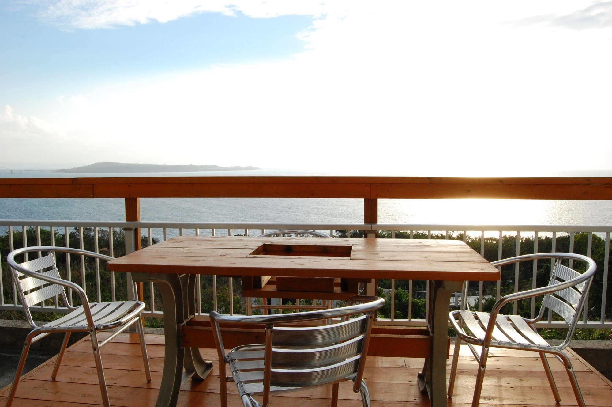 Yukurinaresort Okinawa Ocean Terrace Motobu Esterno foto